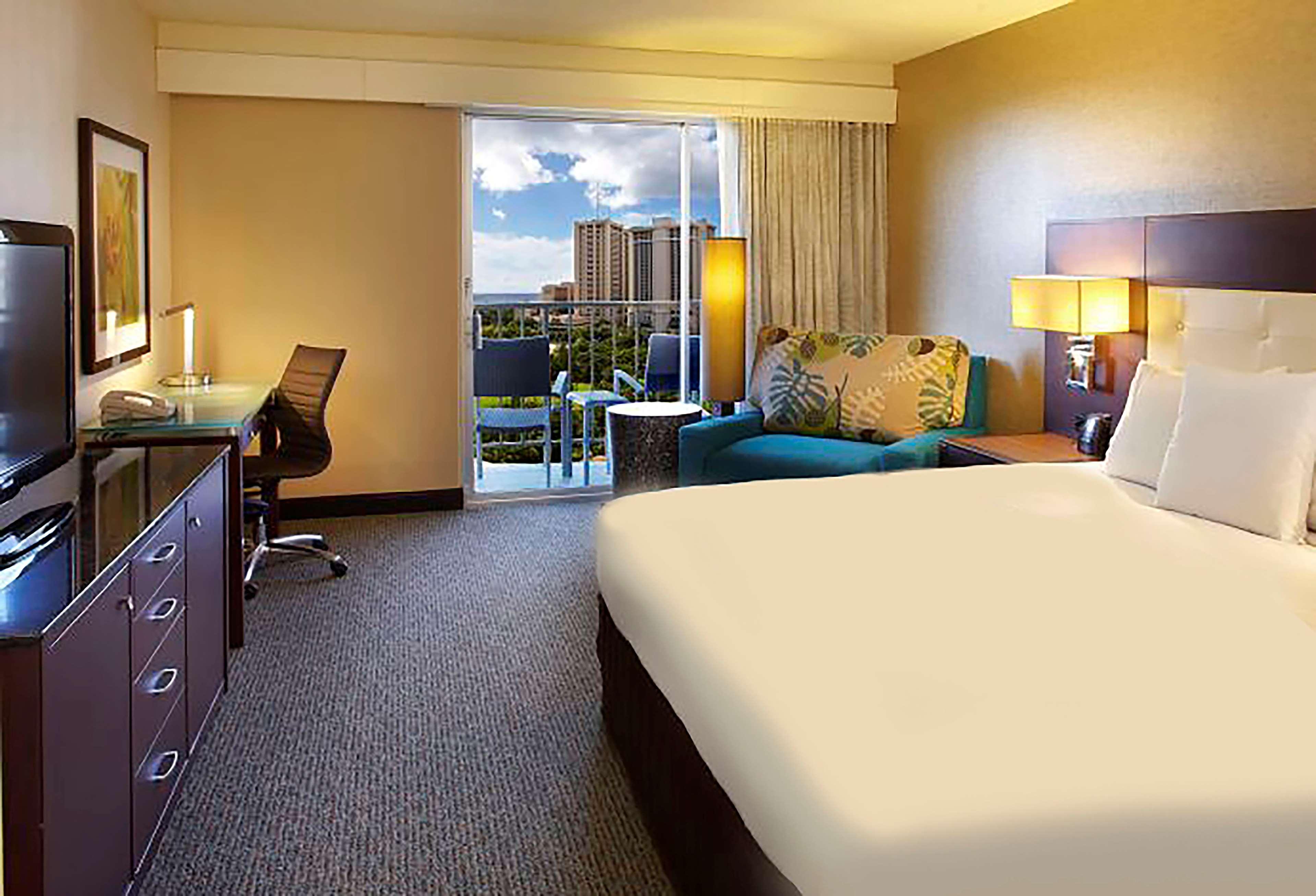 Holiday Inn Express Waikiki By Ihg Χονολουλού Εξωτερικό φωτογραφία