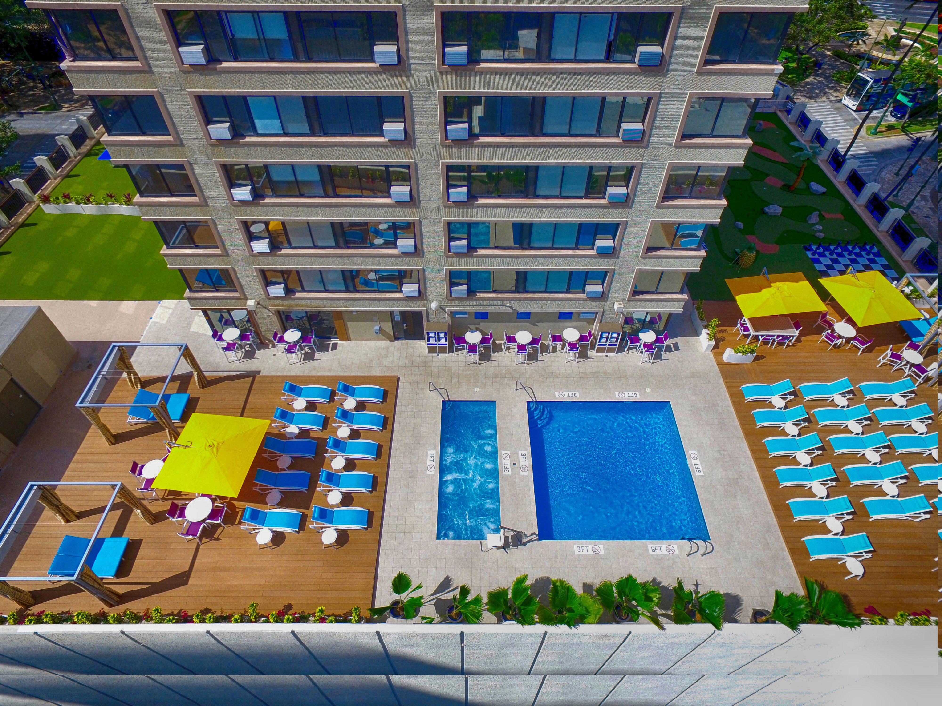 Holiday Inn Express Waikiki By Ihg Χονολουλού Εξωτερικό φωτογραφία