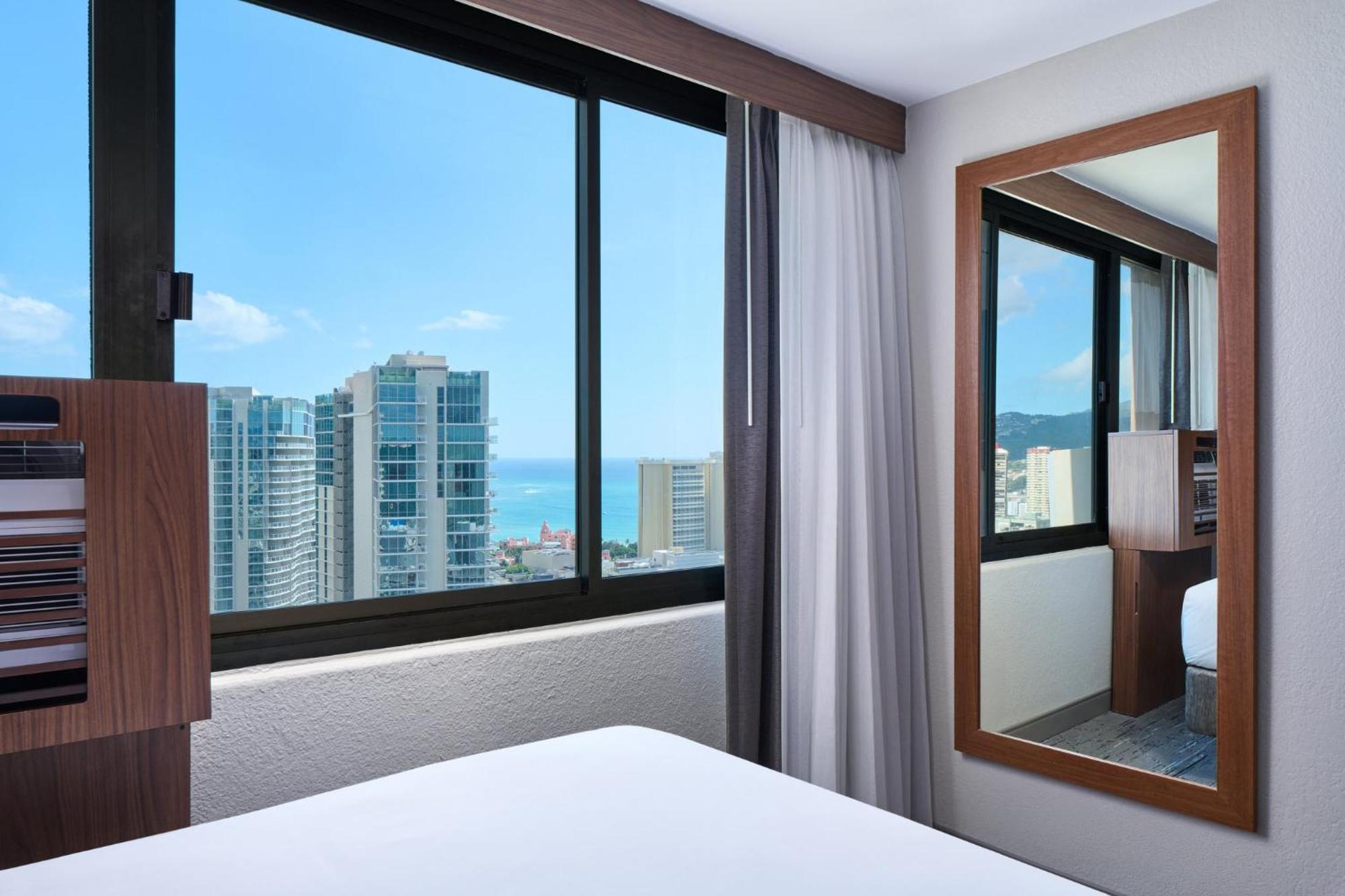 Holiday Inn Express Waikiki By Ihg Χονολουλού Εξωτερικό φωτογραφία