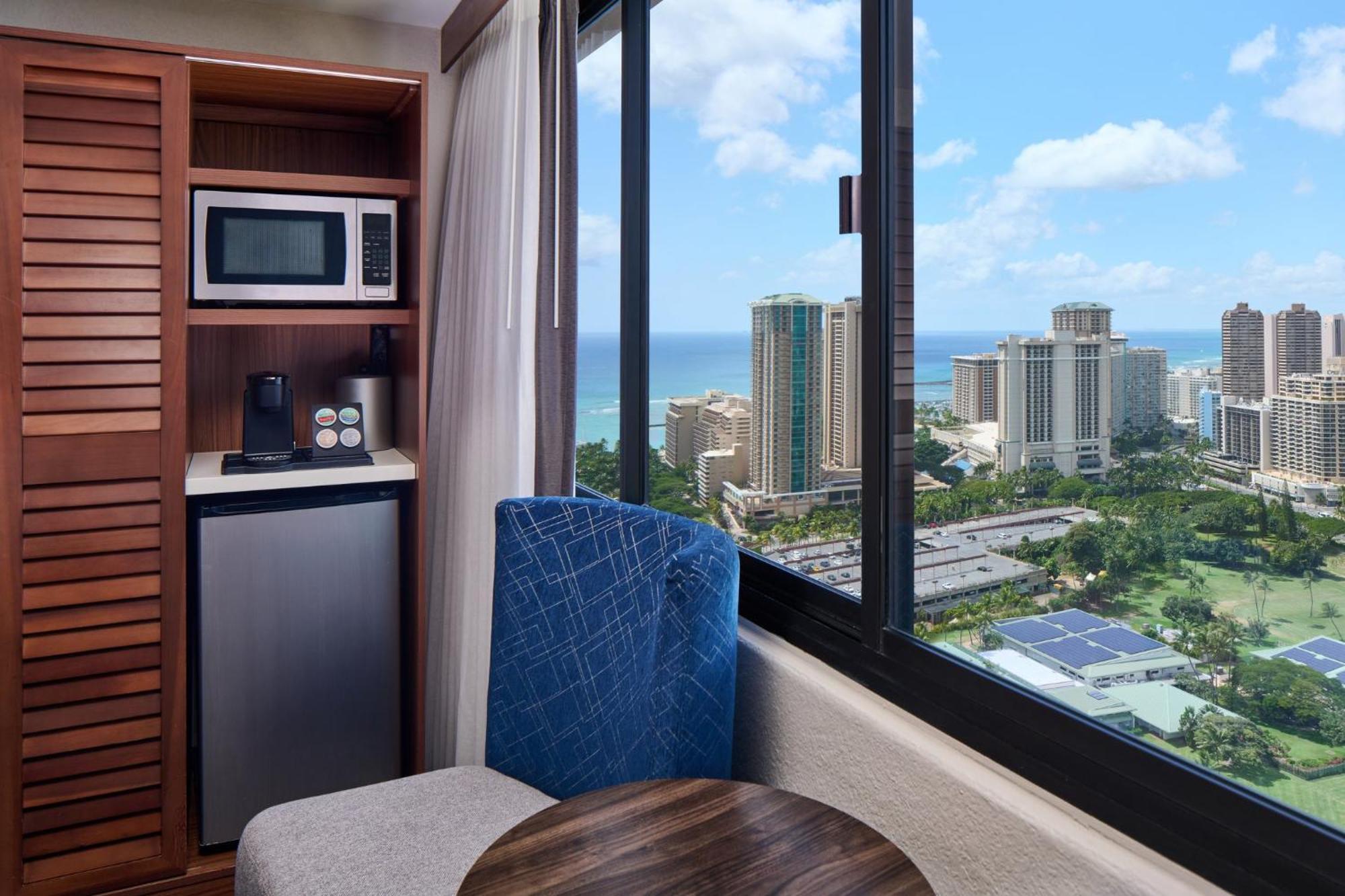 Holiday Inn Express Waikiki By Ihg Χονολουλού Εξωτερικό φωτογραφία