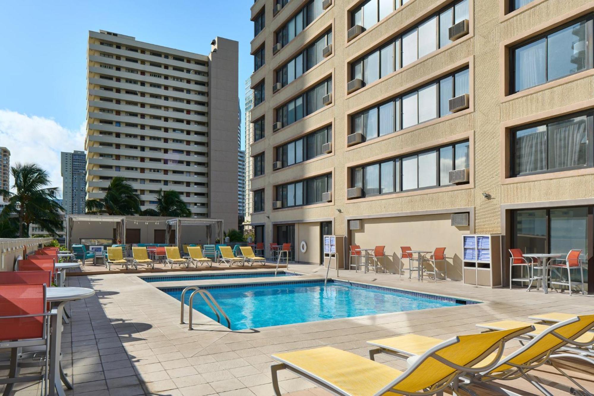 Holiday Inn Express Waikiki By Ihg Χονολουλού Εξωτερικό φωτογραφία